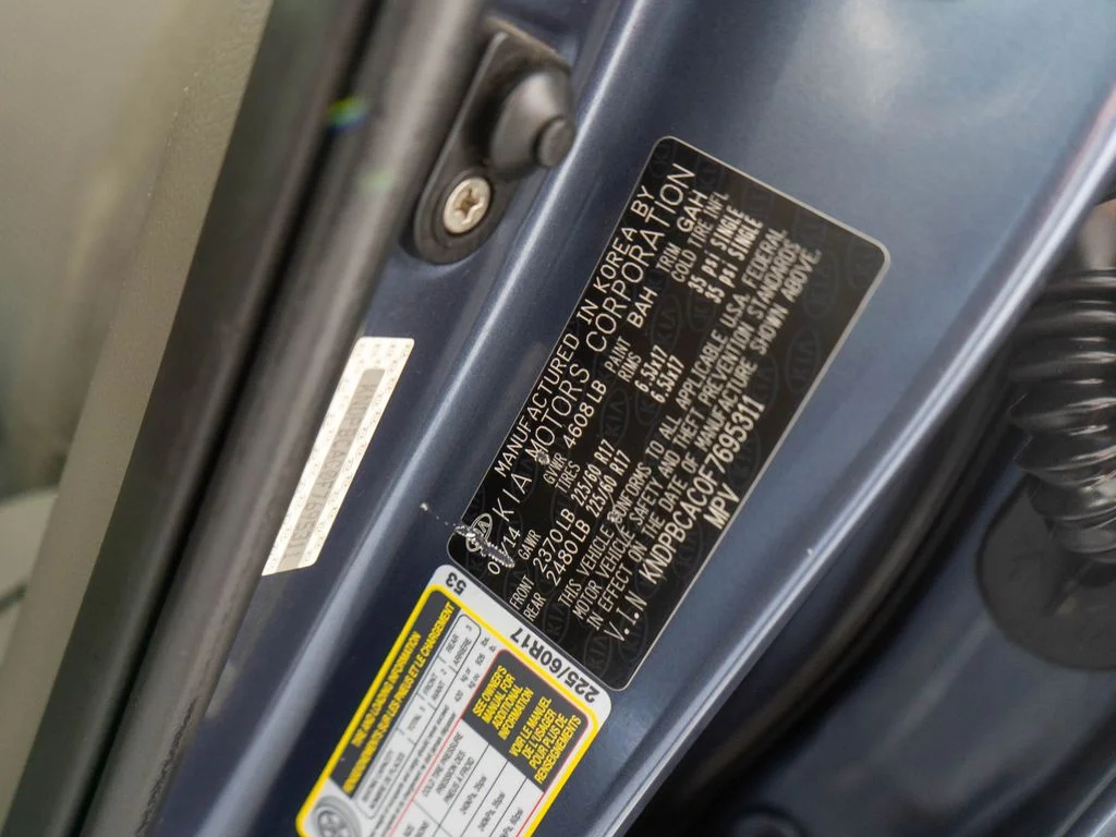 Used 2015 Blue Kia LX image 32