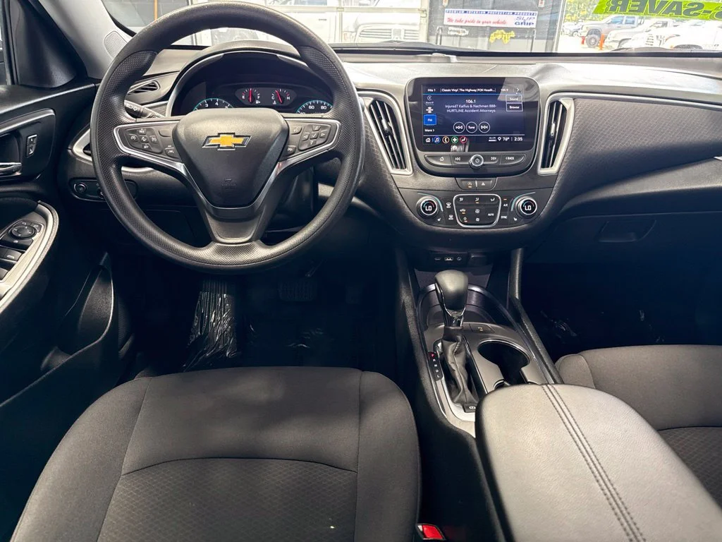 Used 2025 Black Chevrolet LT image 20