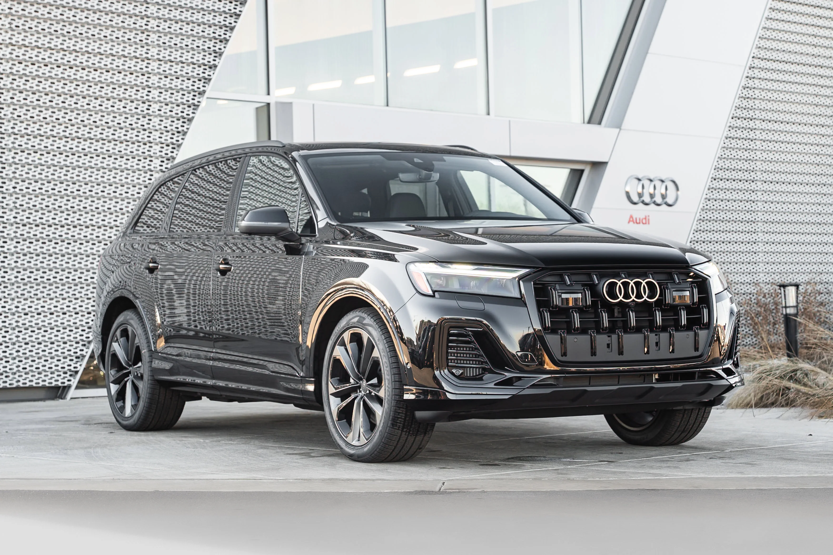 2026 Audi Q7 55 Premium Plus quattro Tiptronic's photo