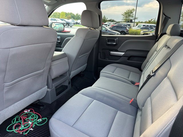 Used 2018 BLACK Chevrolet LT image 9