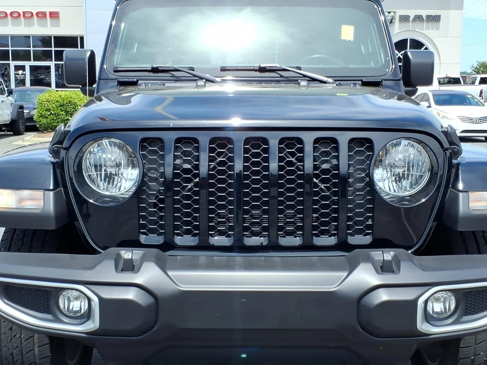 Used 2023 Black Clearcoat Jeep Sport S image 15