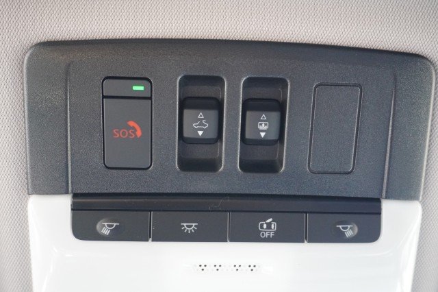 2025 Mitsubishi Outlander Plug-in Hybrid SEL - Photo 35