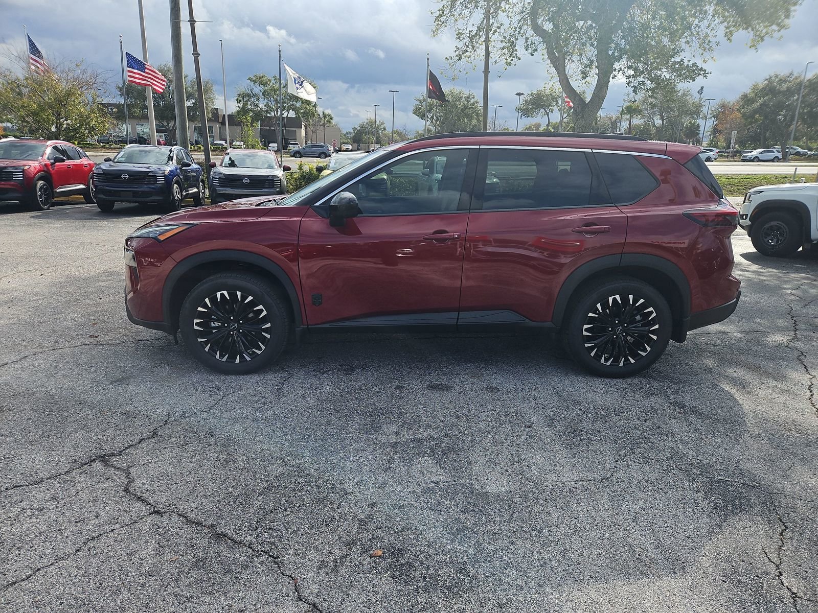 New 2026 Nissan Rogue Dark Armor 4D Sport Utility