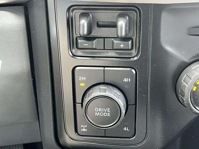 New 2026 Oxford White Ford F-250® XL image 22