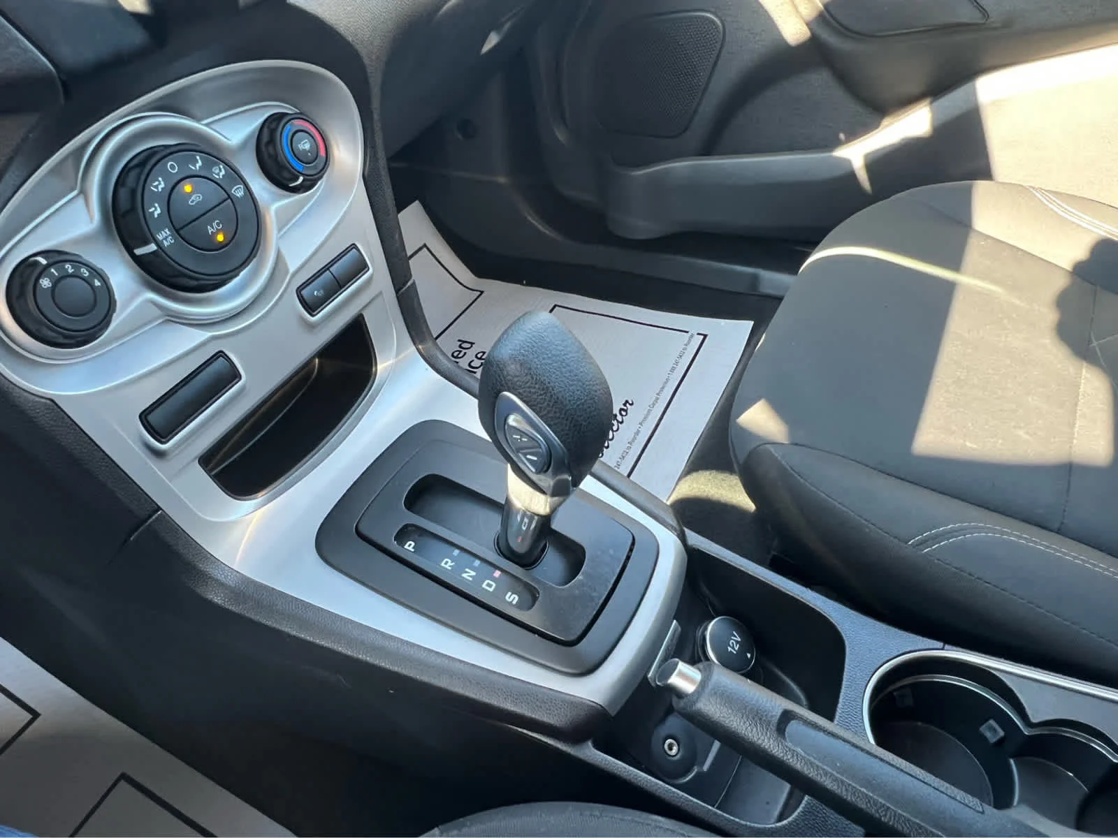 Used 2018 Silver Ford SE image 13
