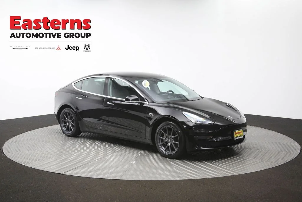 Used 2019 Black Tesla Long Range image 42