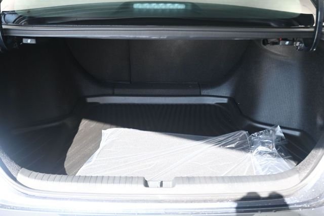 New 2026 Meteorite Gray Metallic Honda SE image 19