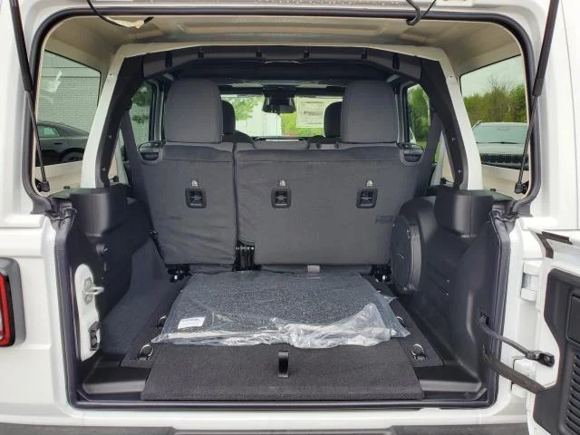 New 2026 Bright White Clear-Coat Exterior Paint Jeep 85th Anniversary image 21