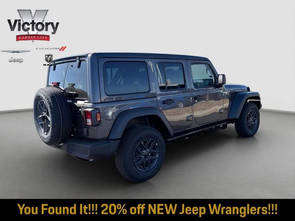 New 2026 Granite Crystal Metallic Clearcoat Jeep Sport S image 7