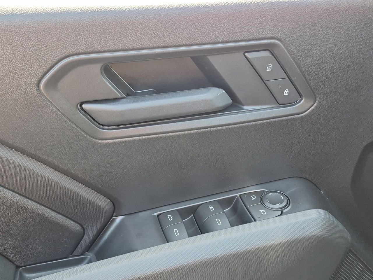 2026 Chevrolet Colorado Trail Boss - Photo 24