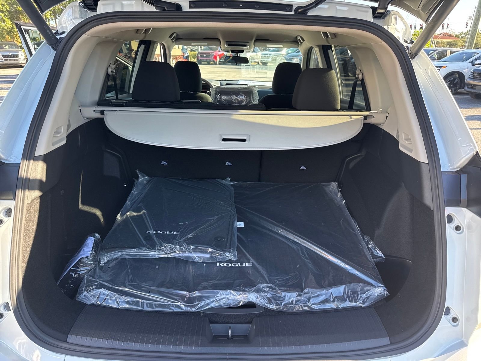 New 2026 Nissan Rogue SV 4D Sport Utility