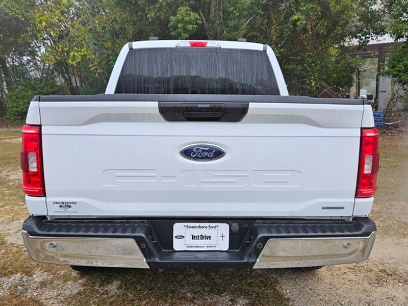Used 2023 Oxford White Ford XLT image 8
