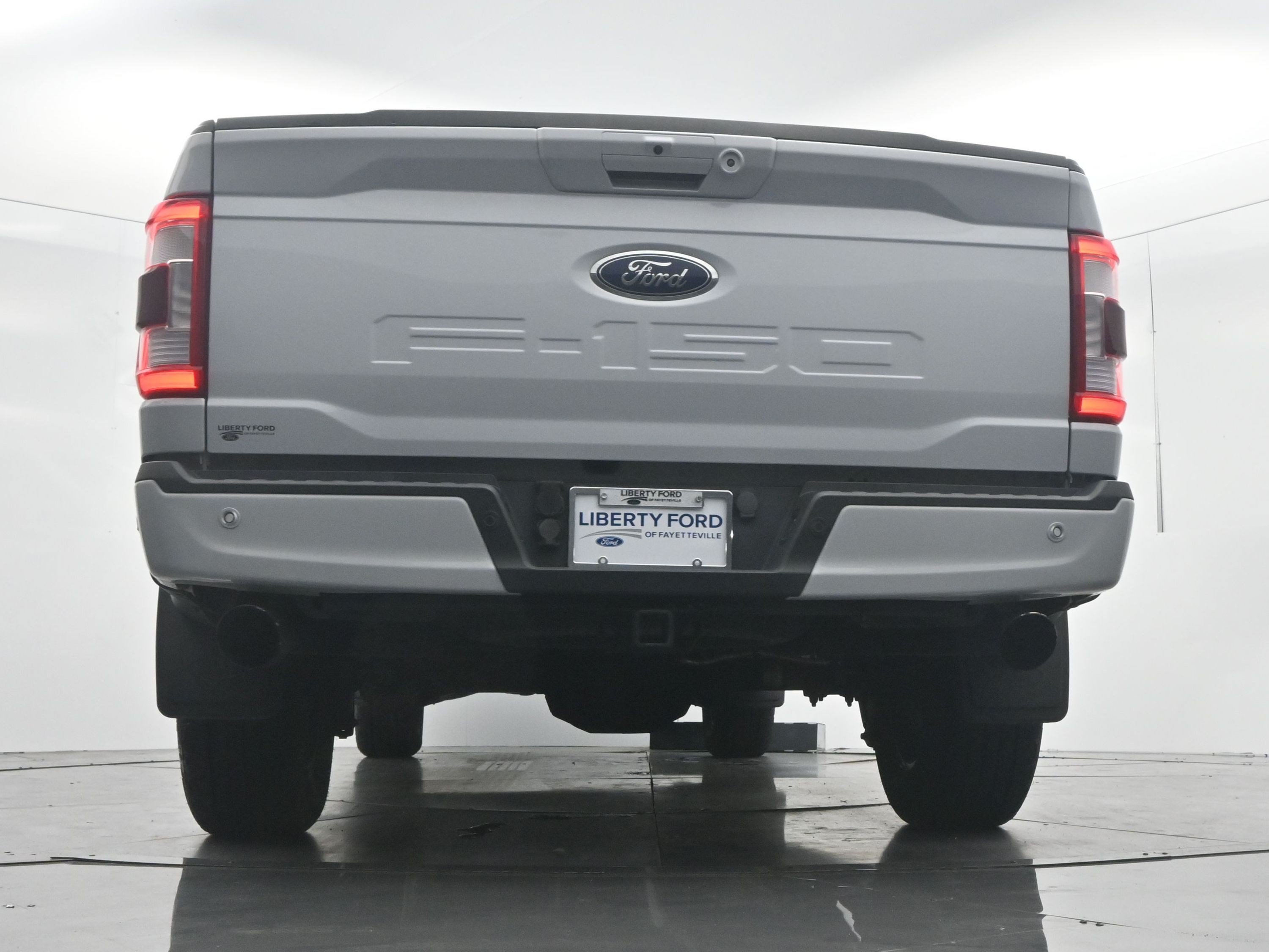 Certified Used 2021 White Metallic Ford LARIAT image 47