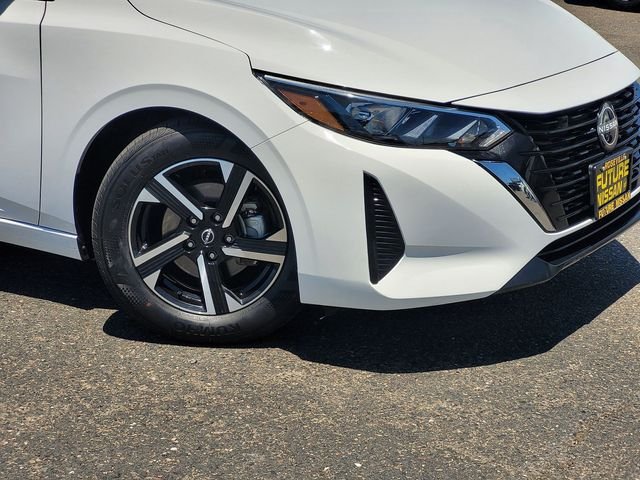 Used 2024 White Nissan SV image 9