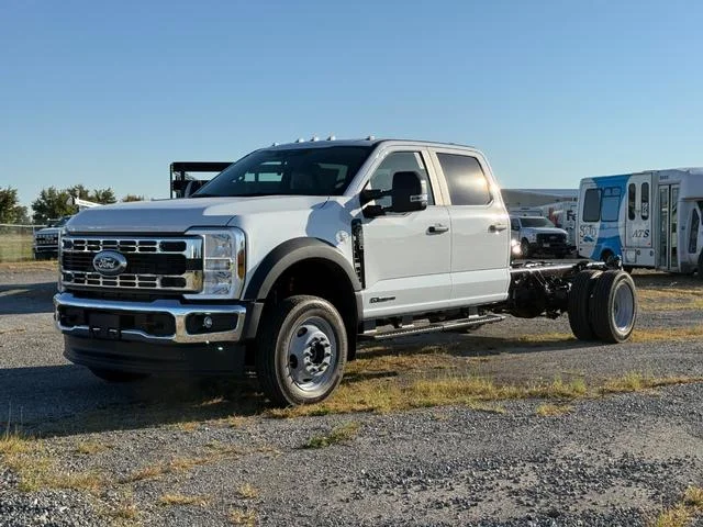 2027 Ford F-550 Super Duty Chassis Cab