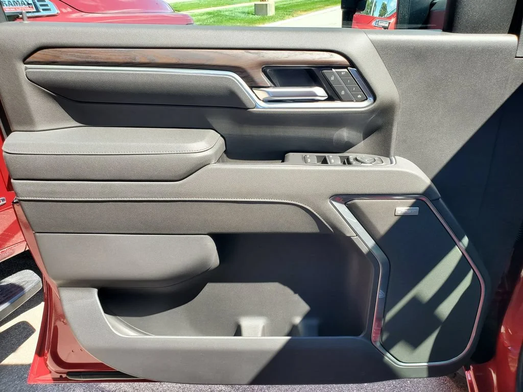 New 2026 Volcanic Red Tintcoat GMC SLT image 22