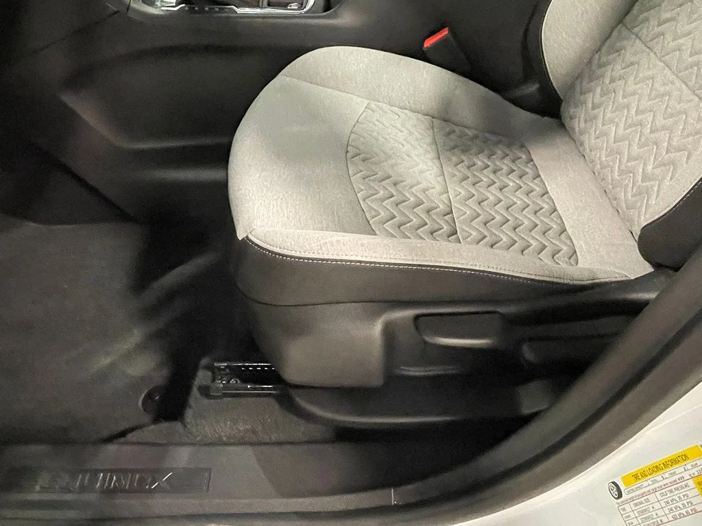 Used 2024 White Chevrolet LS image 21