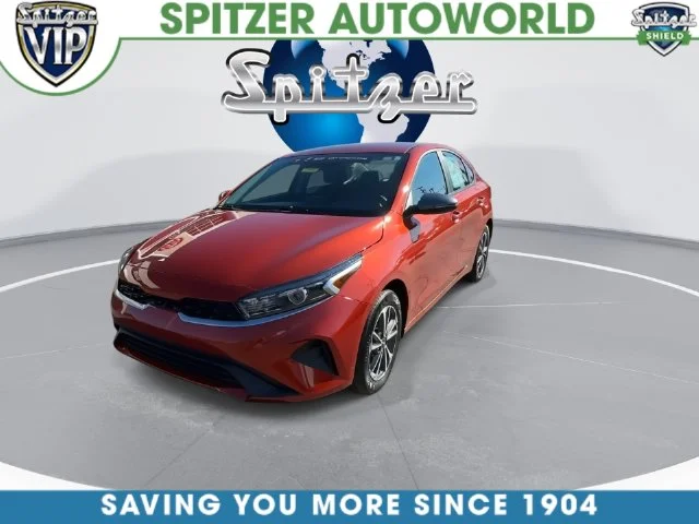Used 2023 Red Kia LXS image 7