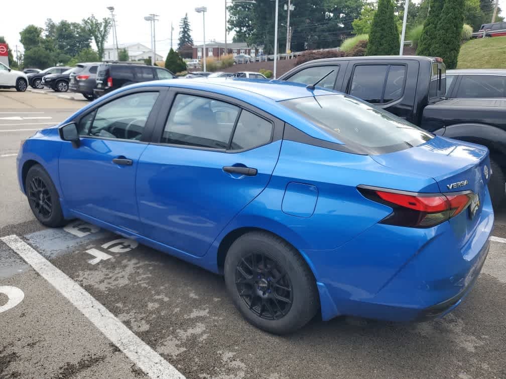 Used 2024 Electric Blue Metallic Nissan S image 5