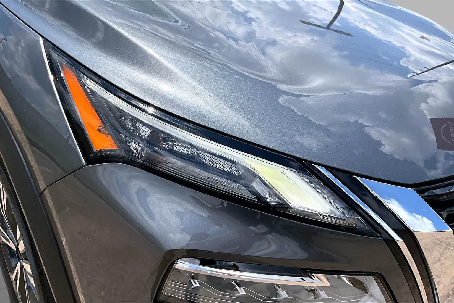 Certified Used 2023 Gun Metallic Nissan SV image 26