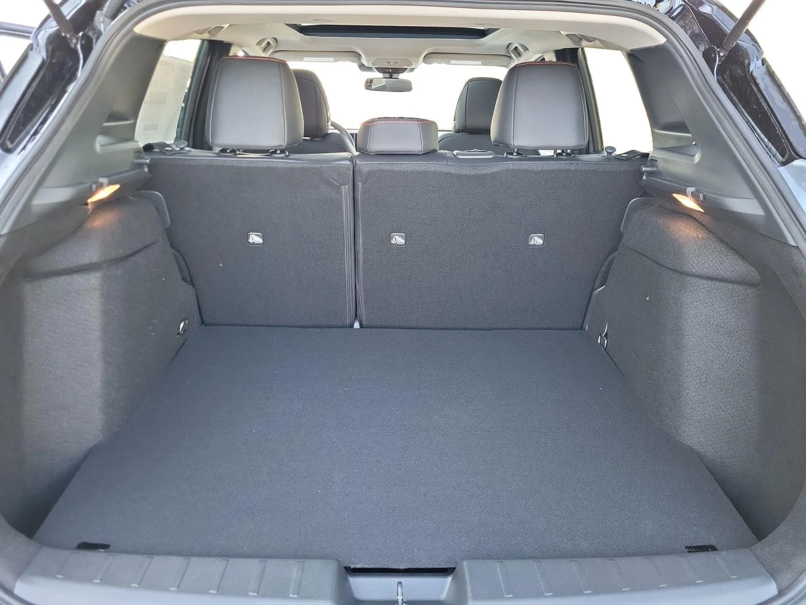 2026 Nissan KICKS SR AWD - Photo 21