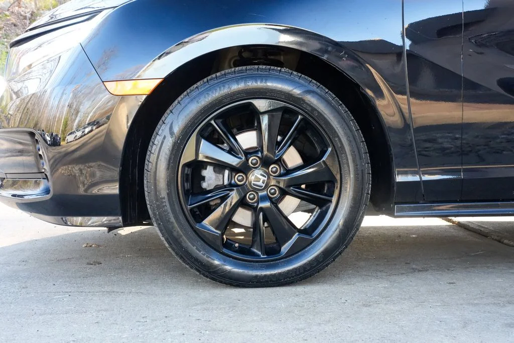 Used 2023 Black Honda Sport image 11