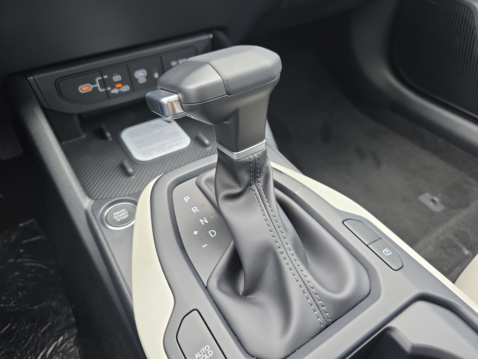 2025 Kia K4 GT-Line - Photo 20