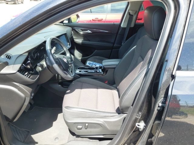 Used 2022 EBONY TWILIGHT METALLIC Buick Preferred image 3