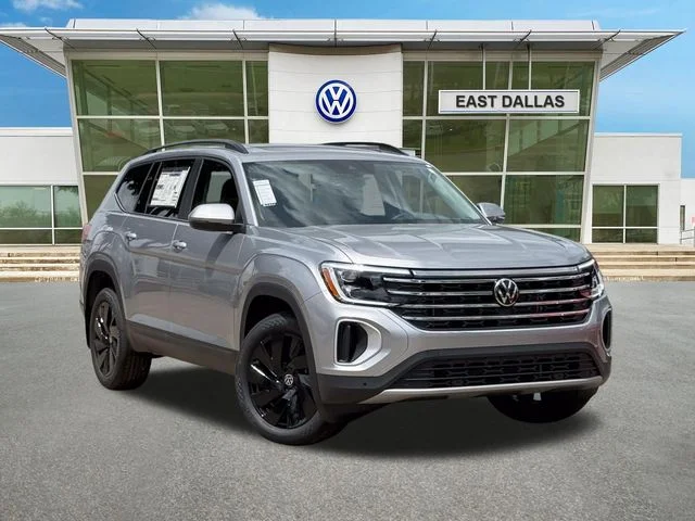 New 2026 Silver Volkswagen 2.0T SE w/Technology image 1