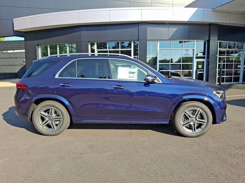 New 2026 MANUFAKTUR Mystic Blue Metallic Mercedes-Benz GLE 450 image 7