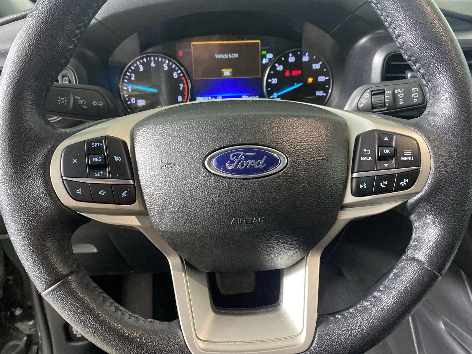 Used 2023 Forged Green Ford XLT image 24