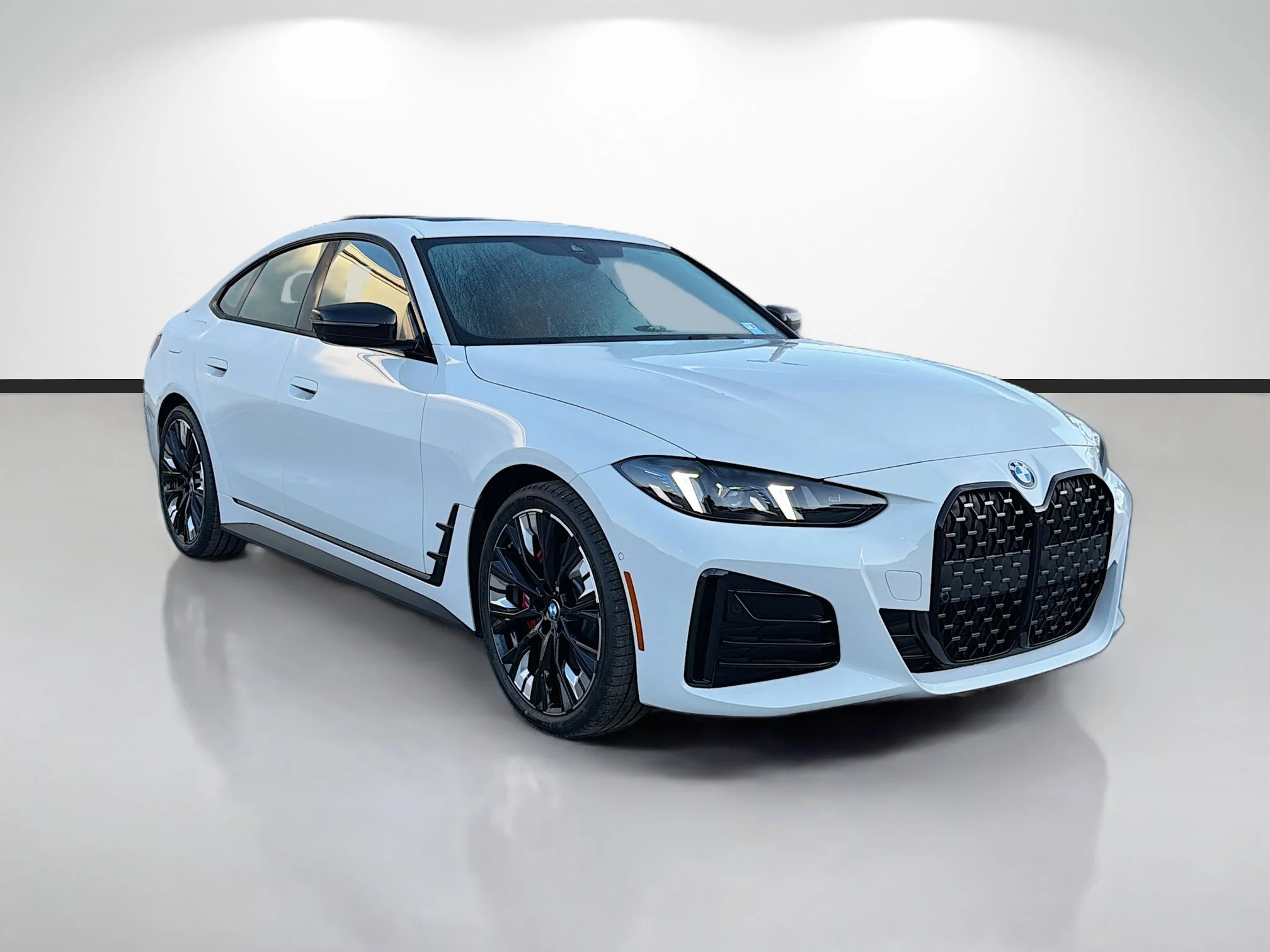 New 2026 Alpine White BMW 430i image 1