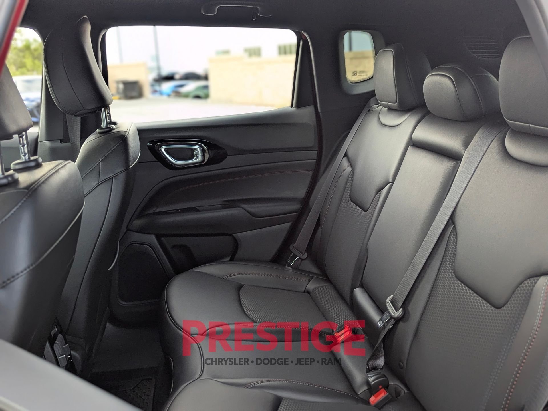 New 2026 Red Hot Pearl-Coat Exterior Paint Jeep Trailhawk image 22