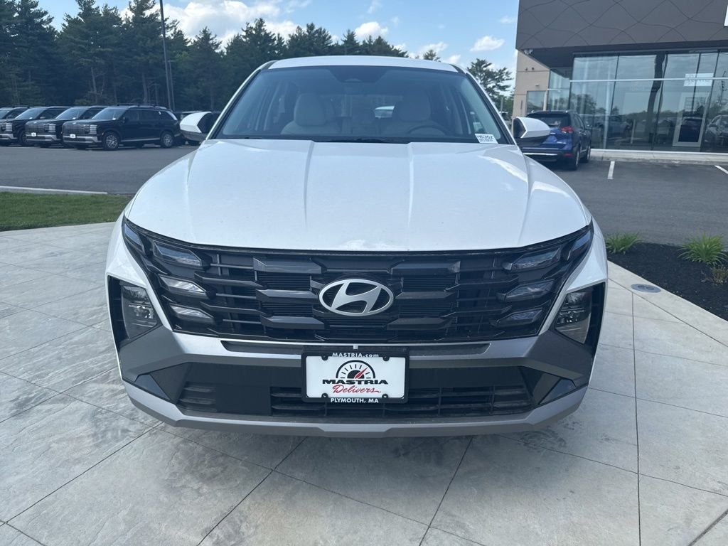 New 2026 White Hyundai SE image 2