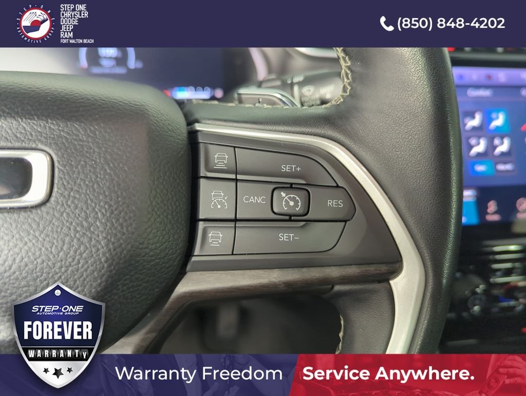 Used 2022 Gray Jeep Limited image 22