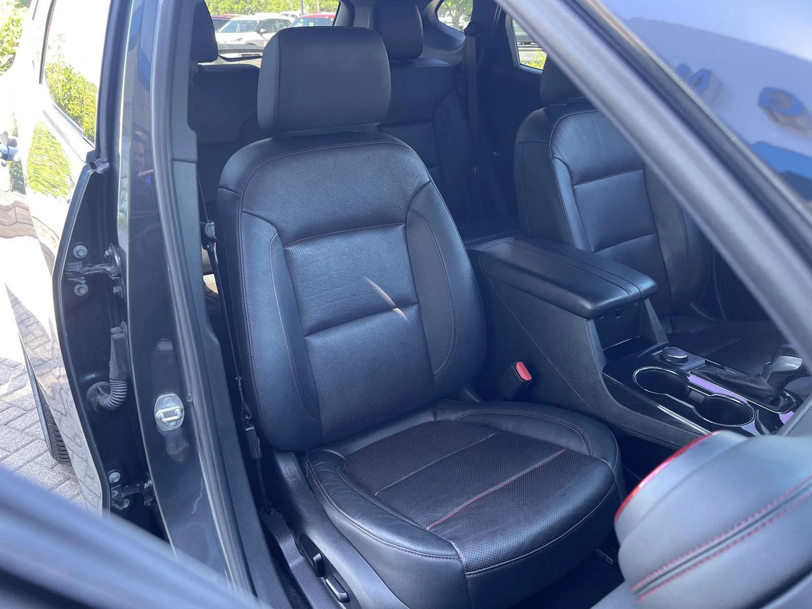 Used 2019 NIGHTFALL GRAY METALLIC Chevrolet RS image 32