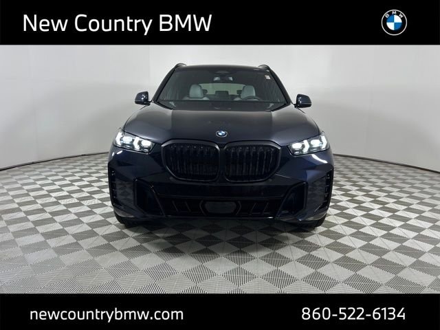 New 2026 Carbon Black Metallic BMW xDrive40i image 2