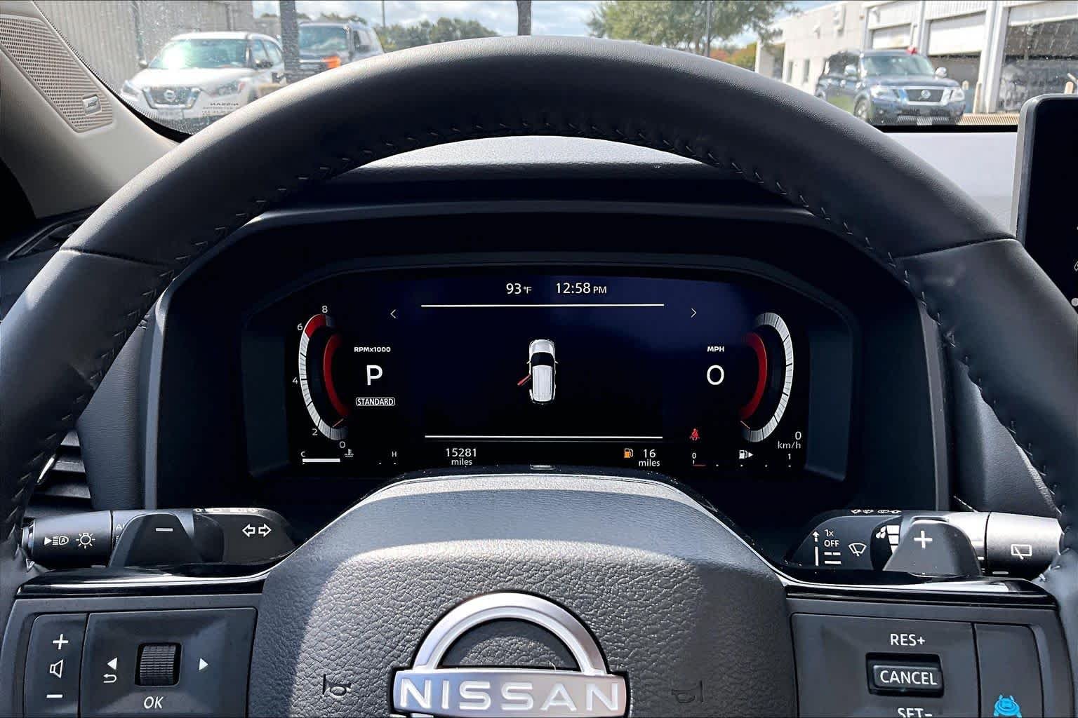 Used 2025 Super Black Nissan Platinum image 26