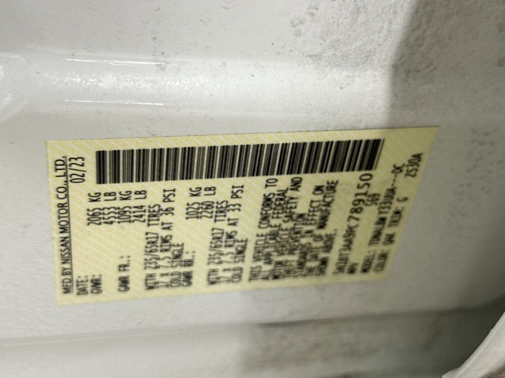 Used 2023 Glacier White Nissan S image 26