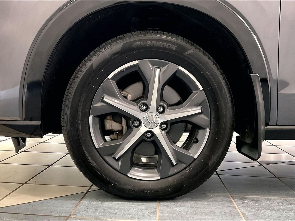 Used 2024 Gray Honda EX-L image 7