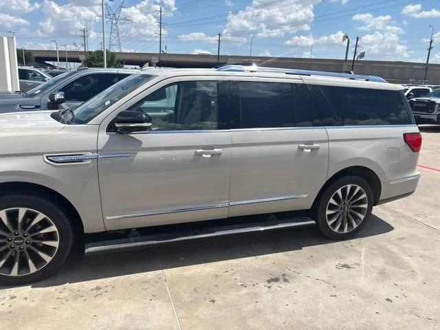 Used 2021 Gry Lincoln Reserve image 3