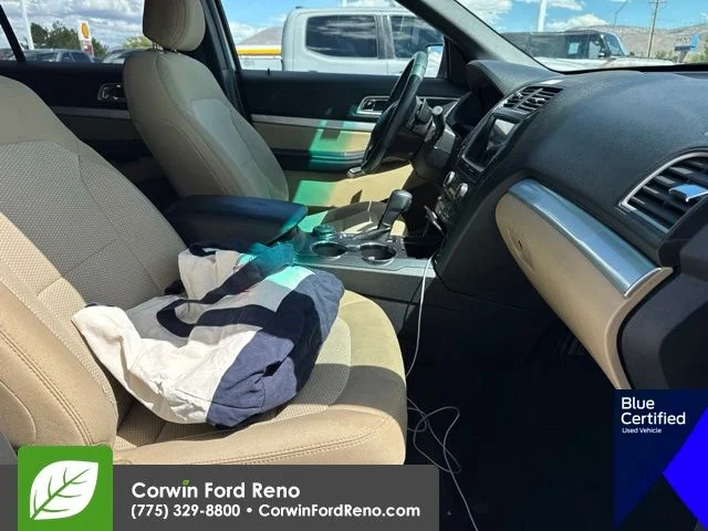 Used 2017 Oxford White Ford XLT image 14