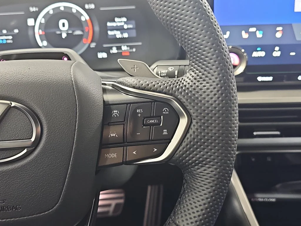 New 2026 Wind Chill Pearl Lexus F SPORT HANDLING AWD image 17