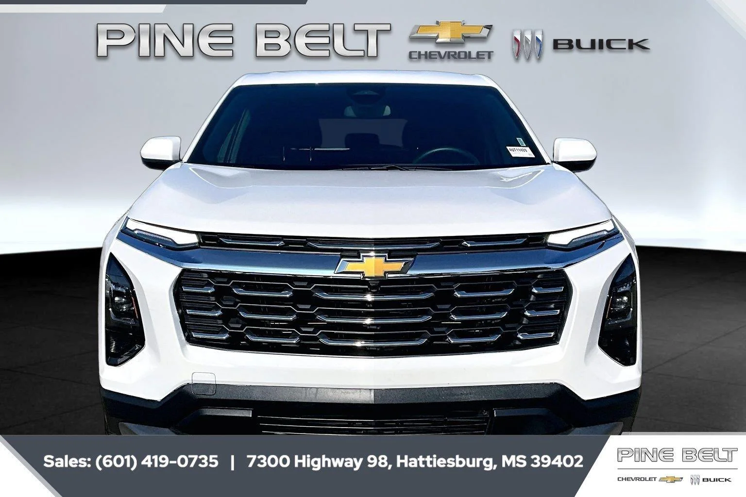Used 2026 Summit White Chevrolet LT image 3