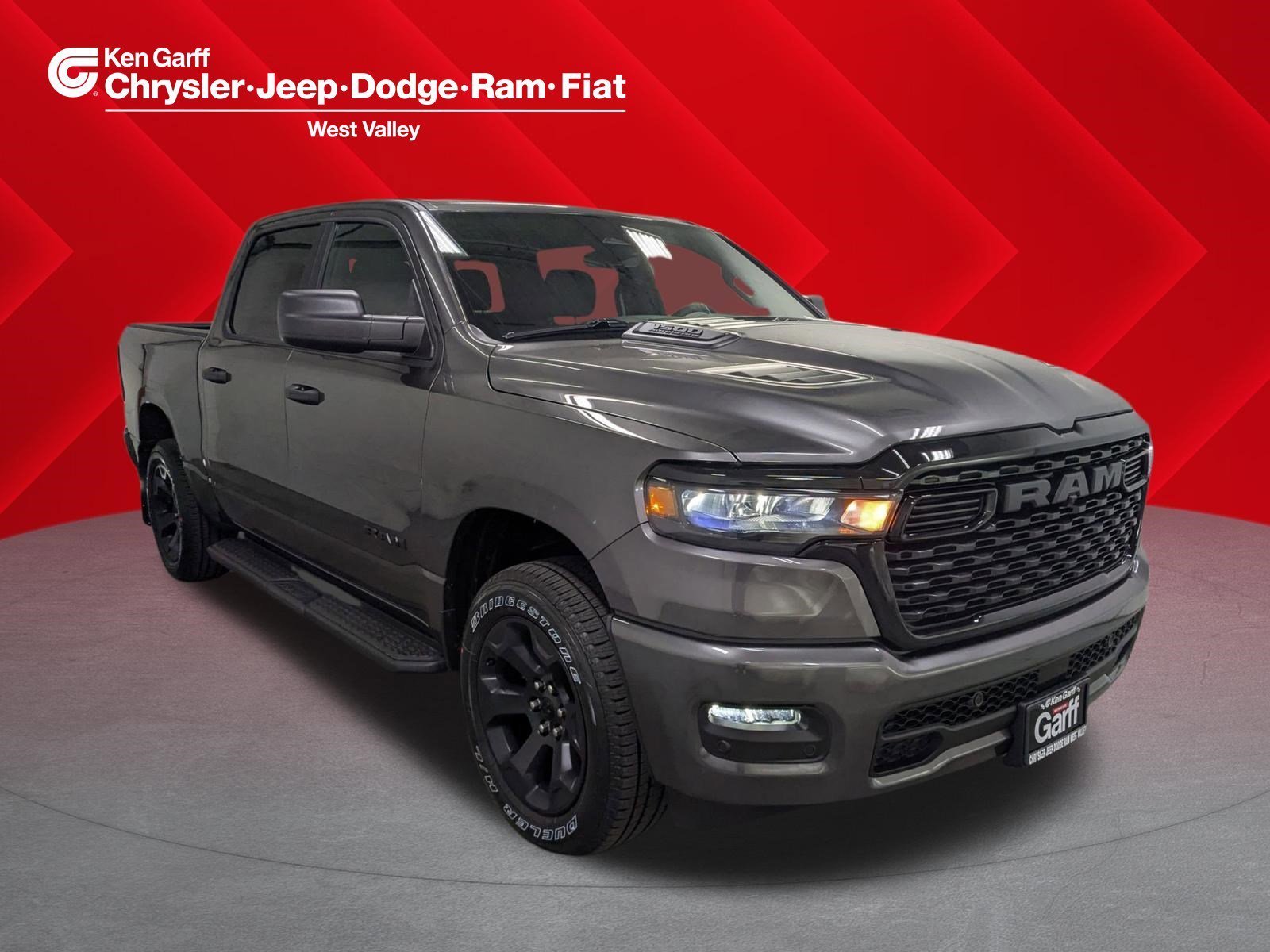 2026 RAM 1500 Express 4x4 Crew Cab 5'7's photo