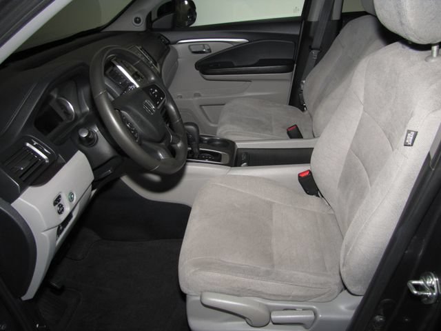 Used 2020 Gray Honda LX image 9