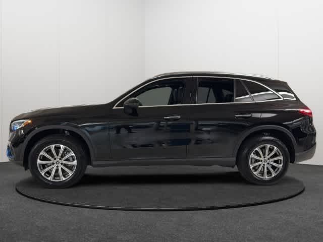 Certified Used 2026 Black Mercedes-Benz GLC 300 image 3