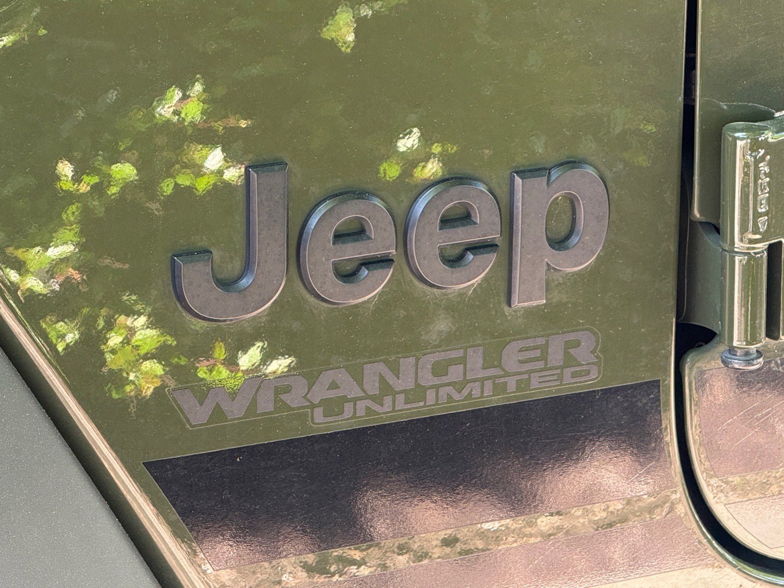 Used 2022 Sarge Green Clearcoat Jeep Unlimited Sport S image 15