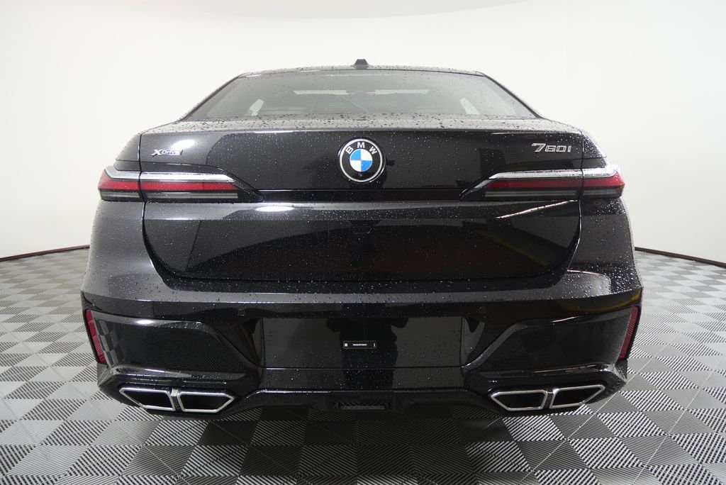 New 2026 Black Sapphire Metallic BMW 760i xDrive image 4