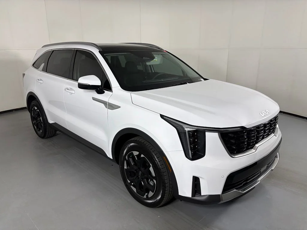 New 2026 Glacial White Pearl Kia S image 2